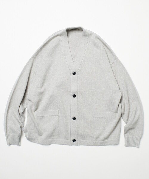 FREAK'S STORE（フリークスストア）の「限定展開 Relax Fit リラックスフィット イージーケア ウォッシャブル Vネックカーディガン（カーディガン/ボレロ・メンズ・ネイビー/ブラック/グレー/チャコールグレー/ブラウン・LARGE/MEDIUM/SMALL）」の6枚目の写真
