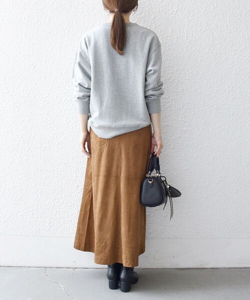 SHIPS any（シップス エニィ）の「【SHIPS any別注】THE KNiTS:〈洗濯機可能〉ロゴ プリント スウェット（スウェット・レディース・ナチュラル/グレー/ブラウン・ONE SIZE）」の21枚目の写真