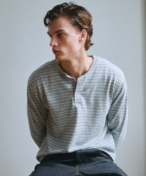 Adoon plain(アドーンプレーン)の「Snap Button Rib Henry Neck Long Sleeve T / スナップボタンアソートリブヘンリーネックロングスリーブT 【NEW COLOR】(Tシャツ/カットソー・メンズ・チャコールグレー/ブラック/ネイビー/ボルドー/ライトベージュ/ブラウン/ライトグリーン/グレー系その他2/バーガンディー/グレー系その他/アイボリー/ダークグレー/ブラック系その他・MEDIUM/LARGE/SMALL)」の17枚目の写真