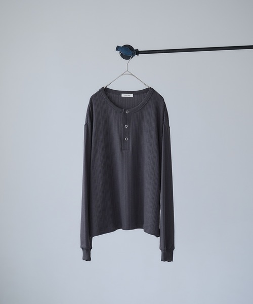 Adoon plain（アドーンプレーン）の「Snap Button Henry Neck Long Sleeve T / スナップボタンヘンリーネックロングスリーブT（Tシャツ/カットソー・メンズ・チャコールグレー/ブラック/ネイビー/ボルドー・MEDIUM/LARGE）」の9枚目の写真