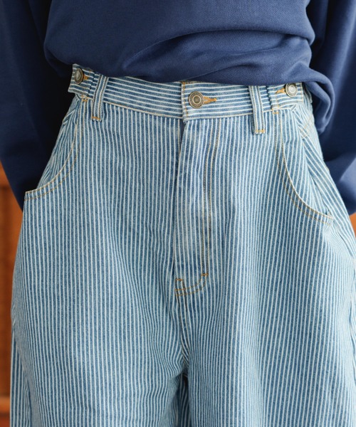 eLur(エラー)の「ワイドデニムパンツ(デニムパンツ・レディース・ブルー/ストライプ・1)」の18枚目の写真