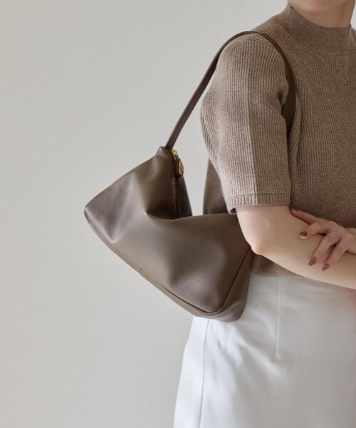 セール】【コラボカラーあり】スクエアワンショルダーバッグ