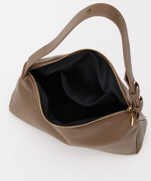 コラボカラーあり】スクエアワンショルダーバッグ（ショルダー