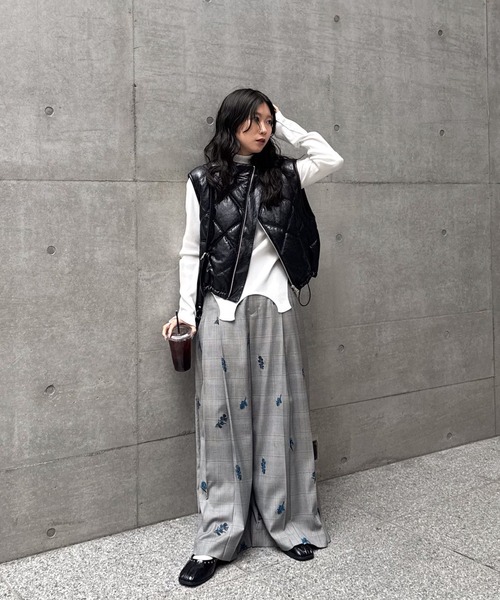 CHECK FLOWER PLEATS PANTS（その他パンツ）｜Ameri（アメリ）の
