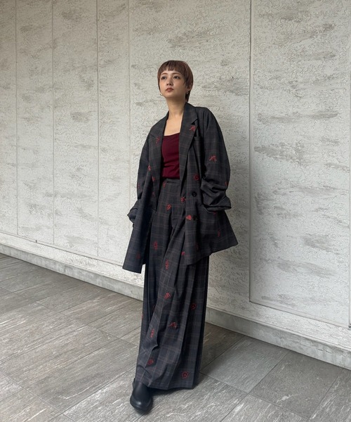 CHECK FLOWER PLEATS PANTS（その他パンツ）｜Ameri（アメリ）の