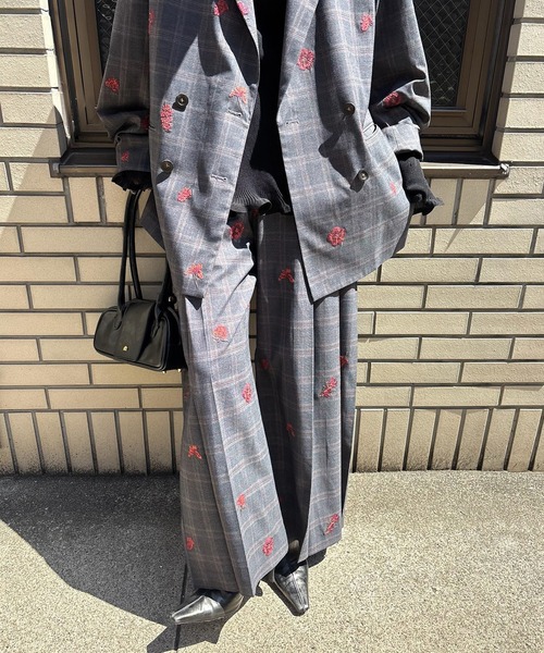 CHECK FLOWER PLEATS PANTS（その他パンツ）｜Ameri（アメリ）の