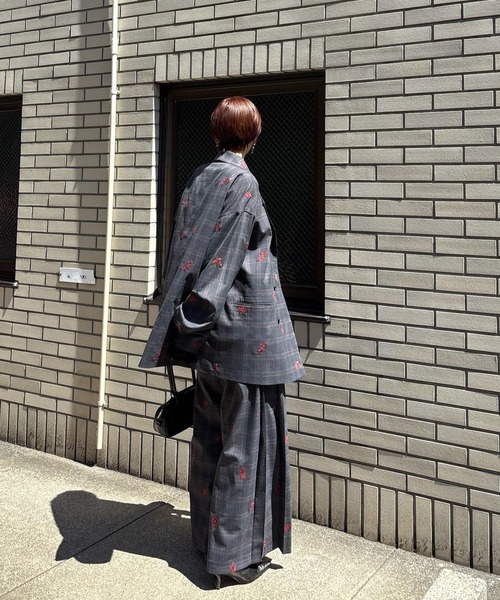 CHECK FLOWER PLEATS PANTS（その他パンツ）｜Ameri（アメリ）の