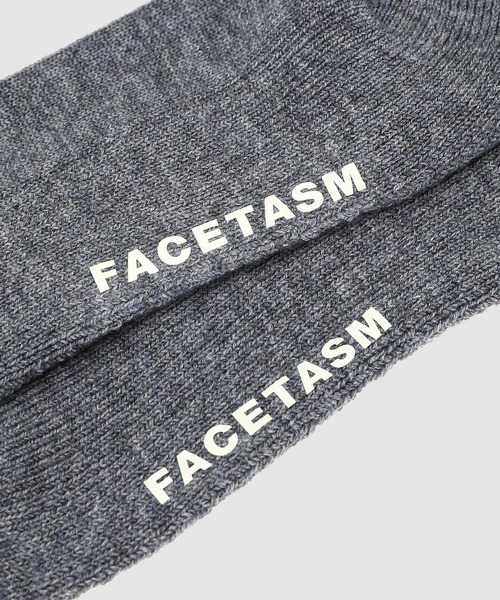 FACETASM（ファセッタズム）の「RIB SOCKS（ソックス/靴下・メンズ・ホワイト/グレー・00）」の4枚目の写真