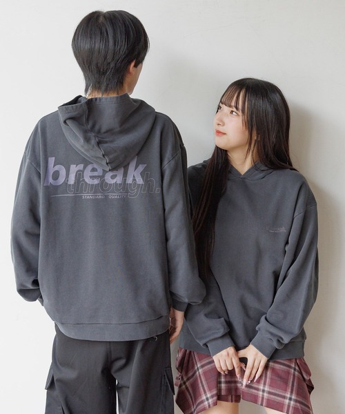 GLOBAL WORK（グローバルワーク）の「USAグラフィックパーカー/AND YUA ANY/589083（パーカー・キッズ・チャコールグレー/ブルー/ブラック/グレー系その他/パープル系その他7/グレー系その他7・SMALL/MEDIUM/LARGE）」の3枚目の写真