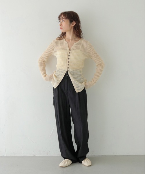 CLEIO（クレイオ）の「【CLEIO】シャーリングライクリブカーディガン SHIRRING LYCRA RIB CARDIGAN/986-14611（カーディガン/ボレロ・レディース・アイボリー/ネイビー/ブラウン・FREE）」の13枚目の写真