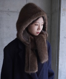 LCDC TM（エルシーディーシーティーエム）の「FUR HOODED MUFFLER（マフラー・レディース）」