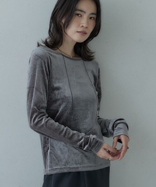 GALLEST(ギャレスト)の「バックカットアウトベロアカットソー(Tシャツ/カットソー・レディース・グレー/ブラウン系その他/ホワイト/ブラック・38)」の11枚目の写真