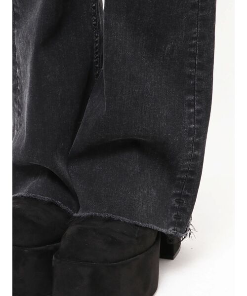 EMODA（エモダ）の「リボンハイウエストフレアパギンス（デニムパンツ・レディース・インディゴブルー/ブラック/グレー・X-SMALL/SMALL/MEDIUM）」の5枚目の写真