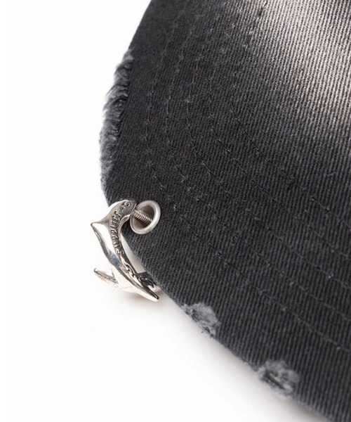 SUPPLIER（サプライヤー）の「SUPPLIER/サプライヤー Pierced Logo 6 Panel Cap ダメージ加工 ピアス付き 6Pキャップ（キャップ・メンズ・ブラック・FREE）」の3枚目の写真