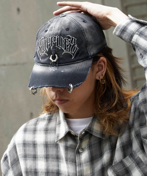 SUPPLIER/サプライヤー Pierced Logo 6 Panel Cap ダメージ加工 ピアス