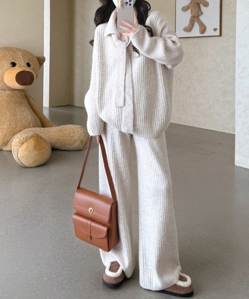 L LABEL(エルラベル)の「リブニット&パンツ2点セットアップ(セットアップ・レディース・ライトグレー/チャコール/アイボリー・FREE)」の10枚目の写真