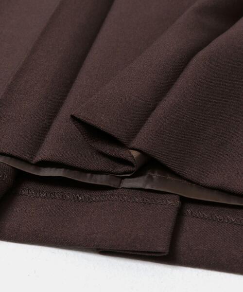 URBAN RESEARCH DOORS（アーバンリサーチドアーズ）の「『UR TECH SMOOTHLUXE』片ヒダプリーツスカート（スカート・レディース・チャコールグレー/ブラック/ブラウン・MEDIUM）」の20枚目の写真