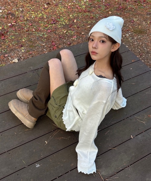 Vini（ヴィニ）の「フラワー モチーフ ニット ビーニー（ニットキャップ/ビーニー・レディース・ブラック/ホワイト・FREE）」の11枚目の写真