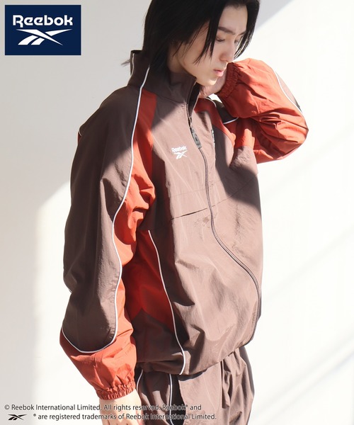 Reebok（リーボック）の「【Reebok/リーボック】バイカラー デザイン エンブレム ロゴ ナイロン ジャケット（ブルゾン・メンズ・ブラック/ネイビー/グリーン/ダークブラウン・M/L/LL）」の17枚目の写真