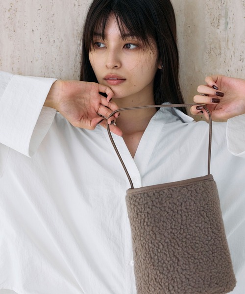 &. NOSTALGIA(アンドドットノスタルジア)の「ボアバケツバッグ(ハンドバッグ・レディース・キナリ/モカ・FREE)」の14枚目の写真