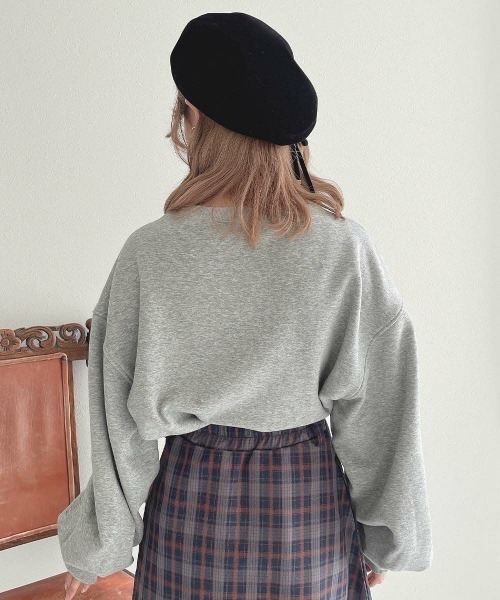 F i.n.t（フィント）の「シュナウザー刺繍スウェット/fint フィント（スウェット・レディース・ライトグレー/アイボリー/グリーン・FREE）」の7枚目の写真