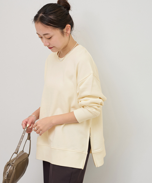 JOURNAL STANDARD relume（ジャーナルスタンダード　レリューム）の「裏毛サイドジッププルオーバー（スウェット・レディース・ピンク/ホワイト/ブラック・FREE）」の2枚目の写真