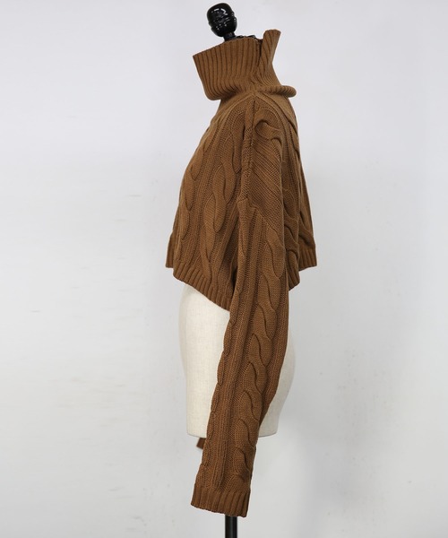 and it_（アンドイット）の「ショートタートルニット（ニット/セーター・レディース・アイボリー/キャメル・M～Ｌ/L～LL）」の20枚目の写真