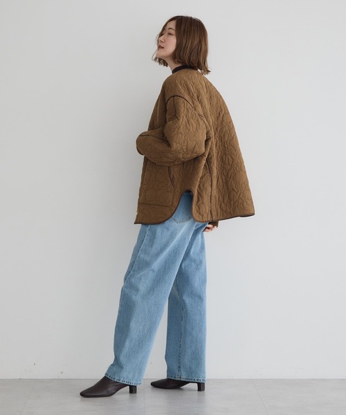 YECCA VECCA（イェッカヴェッカ）の「ニュアンス柄キルティングブルゾン（ブルゾン・レディース・ブラック/ブラウン・FREE）」の4枚目の写真