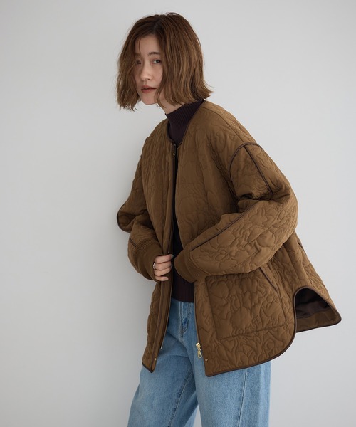 YECCA VECCA（イェッカヴェッカ）の「ニュアンス柄キルティングブルゾン（ブルゾン・レディース・ブラック/ブラウン・FREE）」の19枚目の写真