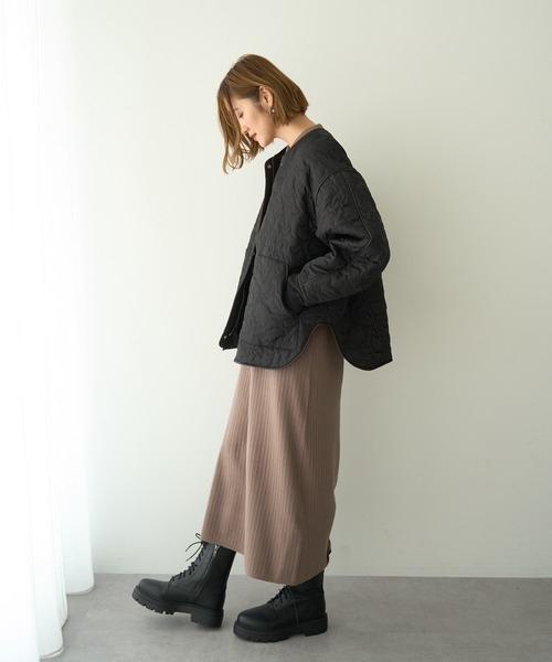 YECCA VECCA（イェッカヴェッカ）の「ニュアンス柄キルティングブルゾン（ブルゾン・レディース・ブラック/ブラウン・FREE）」の11枚目の写真