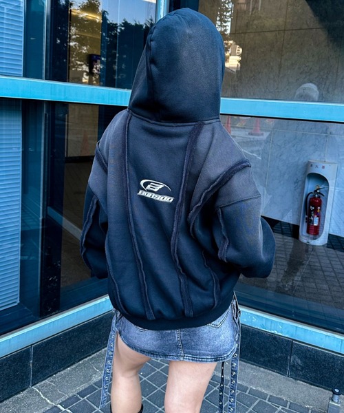 A'gem(エージェム)の「A'GEM/9 × .kom 『A'gem/エージェム』Spray Double Zip-Up Hoodie/スプレーダブルジップアップパーカー(パーカー・レディース・ホワイト/ブラック・FREE)」の13枚目の写真