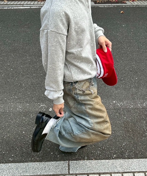 UNDERSTATEMENTs（アンダーステイトメント）の「【ユニセックス】バックロゴヴィンテージペイントスウェット（スウェット・メンズ・グレー/ライトブルー/レッド・LARGE/MEDIUM）」の5枚目の写真