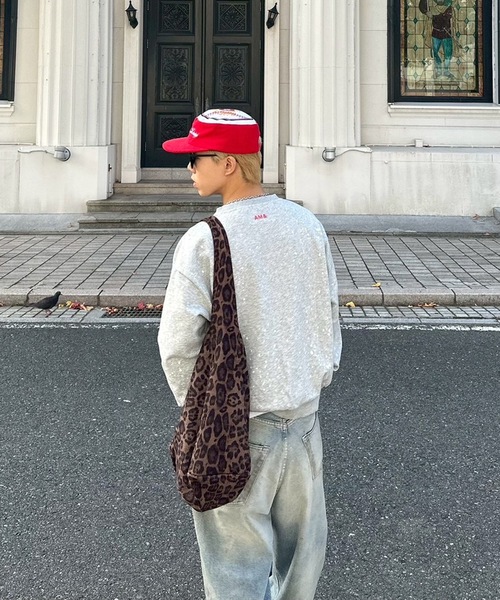 UNDERSTATEMENTs（アンダーステイトメント）の「【ユニセックス】バックロゴヴィンテージペイントスウェット（スウェット・メンズ・グレー/ライトブルー/レッド・LARGE/MEDIUM）」の7枚目の写真