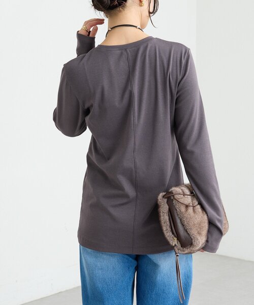 RIVE DROITE（リヴドロワ）の「MYSELFbyRD/PATCHING LONG TEE（Tシャツ/カットソー・レディース・オフホワイト/チャコールグレー・FREE）」の4枚目の写真