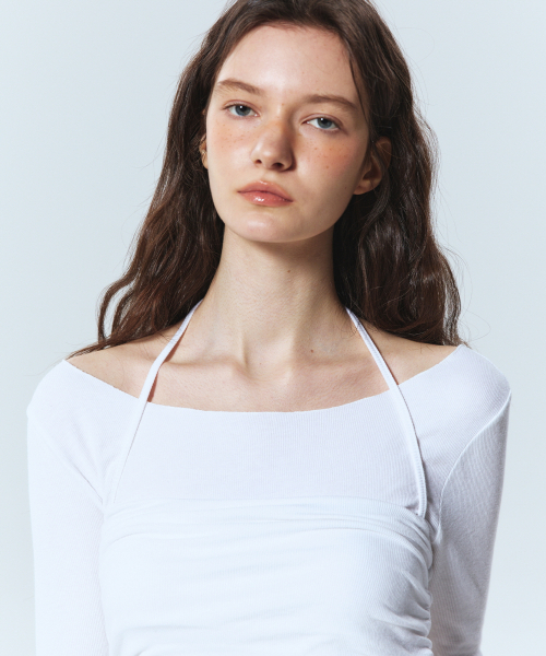 NICK&NICOLE(ニックアンドニコール)の「HALTERNECK LAYERED LONG SLEEVED TEE_IVORY(Tシャツ/カットソー・レディース・その他・FREE)」の2枚目の写真