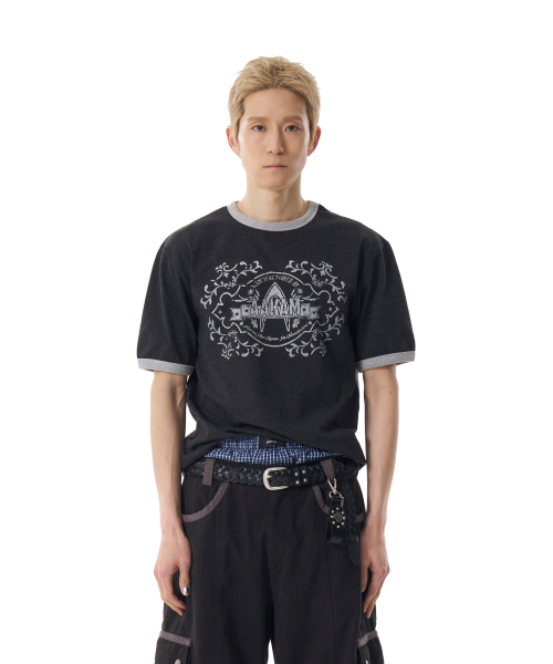 AAKAM(アーカム)の「Stamp Printed Ringer Top (Dark Gray)(Tシャツ/カットソー・レディース・その他・1/2)」の2枚目の写真