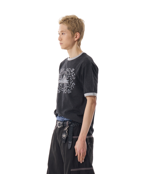AAKAM(アーカム)の「Stamp Printed Ringer Top (Dark Gray)(Tシャツ/カットソー・レディース・その他・1/2)」の3枚目の写真