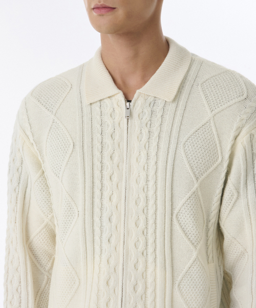 MUSINSA STANDARD（ムシンサスタンダード）の「アランケーブルカラー ニットジップアップ [クリーム]（ニット/セーター・メンズ・その他・SMALL/MEDIUM/LARGE/X-LARGE/XX-LARGE）」の3枚目の写真