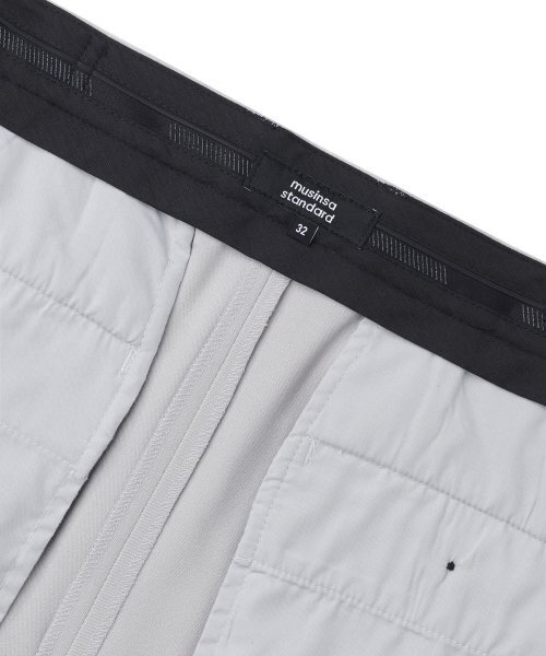 MUSINSA STANDARD（ムシンサスタンダード）の「リラックスしたテーパード隠しバンディングクロップドスラックス[ライトグレー]（スラックス・メンズ・その他・29/30/31/33/26/27/28/40/38/42/36/34/32）」の7枚目の写真