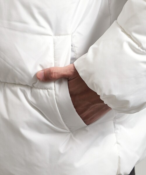 THE SHOP TK （ザ ショップ ティーケー ）の「【撥水/洗濯機可】寒い季節でも快適 中綿スタンドブルゾン（ブルゾン・メンズ・ブラック系4/ホワイト系7・04/03/02）」の16枚目の写真