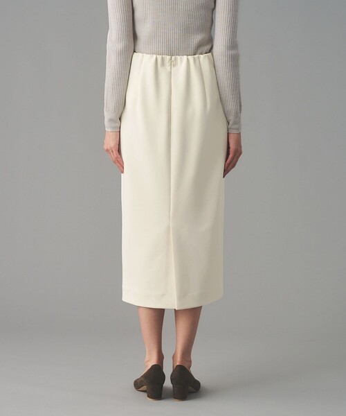 UNITED ARROWS(ユナイテッドアローズ)の「SPONGY タイトスカート(スカート・レディース・オフホワイト/ブラック/ネイビー・40/38/36)」の18枚目の写真