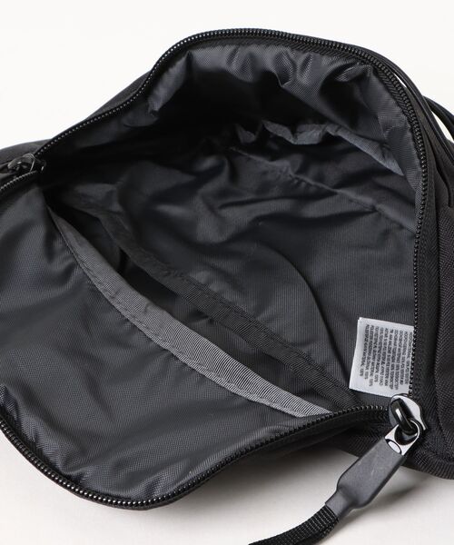 THE NORTH FACE(ザノースフェイス)の「【THE NORTH FACE/ザ・ノースフェイス】メンズ ユニセックス ウエストバッグ バッグ(ボディバッグ/ウエストポーチ・メンズ・ブラック・FREE)」の4枚目の写真