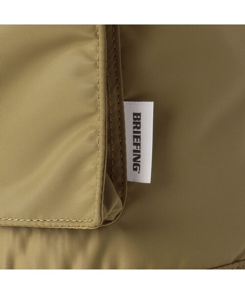 BRIEFING（ブリーフィング）の「DRAWSTRING SHOULDER（Lサイズ）（ショルダーバッグ・メンズ・カーキ/ブラック・FREE）」の7枚目の写真