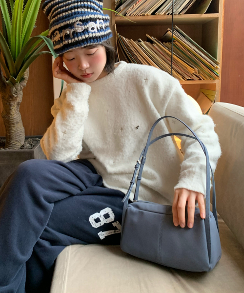 FIND KAPOOR（ファインドカプア）の「モノバッグ24 - 5カラー（ショルダーバッグ・レディース・ブラウン・FREE）」の5枚目の写真