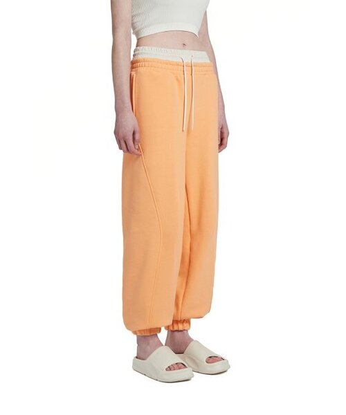TRUNK PROJECT(トランクプロジェクト)の「Double waistband Lounge Pants_Orange(スウェットパンツ・レディース・オレンジ・MEDIUM/SMALL/X-SMALL)」の2枚目の写真