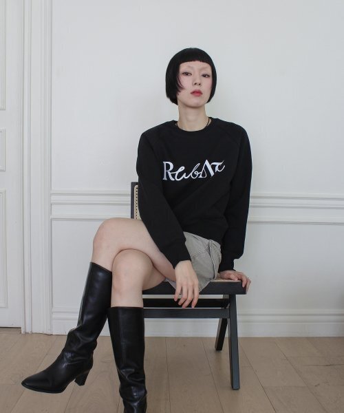RUBATI（ルバティ）の「Lettering Logo Sweatshirt (BLACK)（スウェット・レディース・その他・size2/size1）」の2枚目の写真