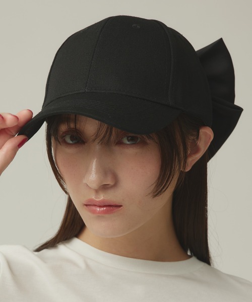 Narcissus(ナルシス)の「ビッグリボンキャップ/個性派(キャップ・レディース・ホワイト/ブラック・FREE)」の5枚目の写真