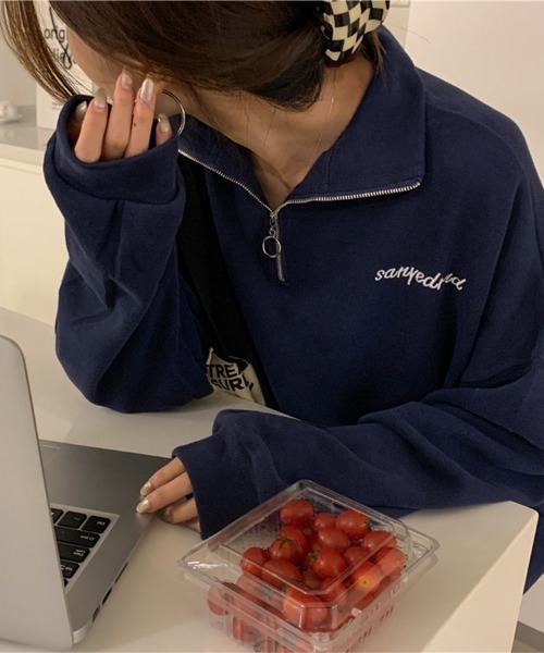 Flugge(フラッジー)の「ハーフジップスウェットミニワンピ(ワンピース・レディース・ネイビー/アイボリー・MEDIUM/LARGE)」の9枚目の写真