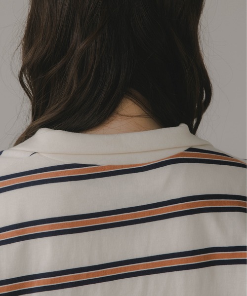 210nouve（トゥージュヌーブ）の「スキッパー ボーダー ポロ襟　Tシャツ（Tシャツ/カットソー・レディース・グリーン/サックスブルー/キャメル・FREE）」の5枚目の写真