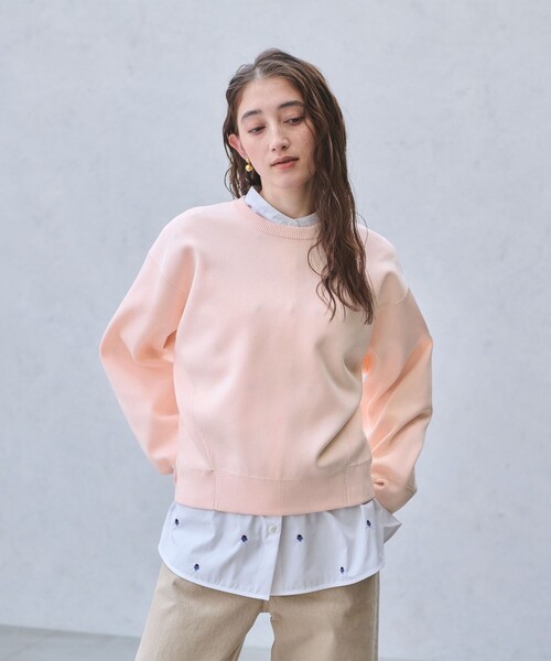 UNITED ARROWS（ユナイテッドアローズ）の「スウェットライク クルーネックニット ‐ウォッシャブル‐（ニット/セーター・レディース・ホワイト/ネイビー/ライトピンク・FREE）」の3枚目の写真